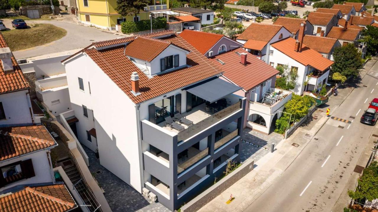 House Torre Apartment Mali Losinj Exterior photo