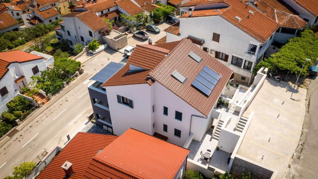 House Torre Apartment Mali Losinj Exterior photo